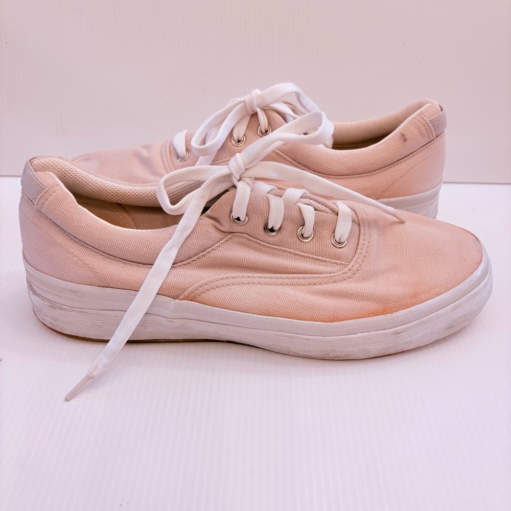BALLOONS Women's Casual Canvas Light Pink Sneakers - Size 8.5